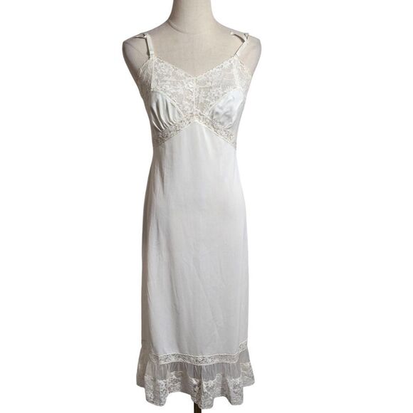 Vintage 1960s Barbara Lee Cream With Lace Slip Dress - Picture 1 of 7